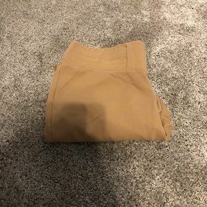 Versona / Large / Fitted Dress pants / Tan